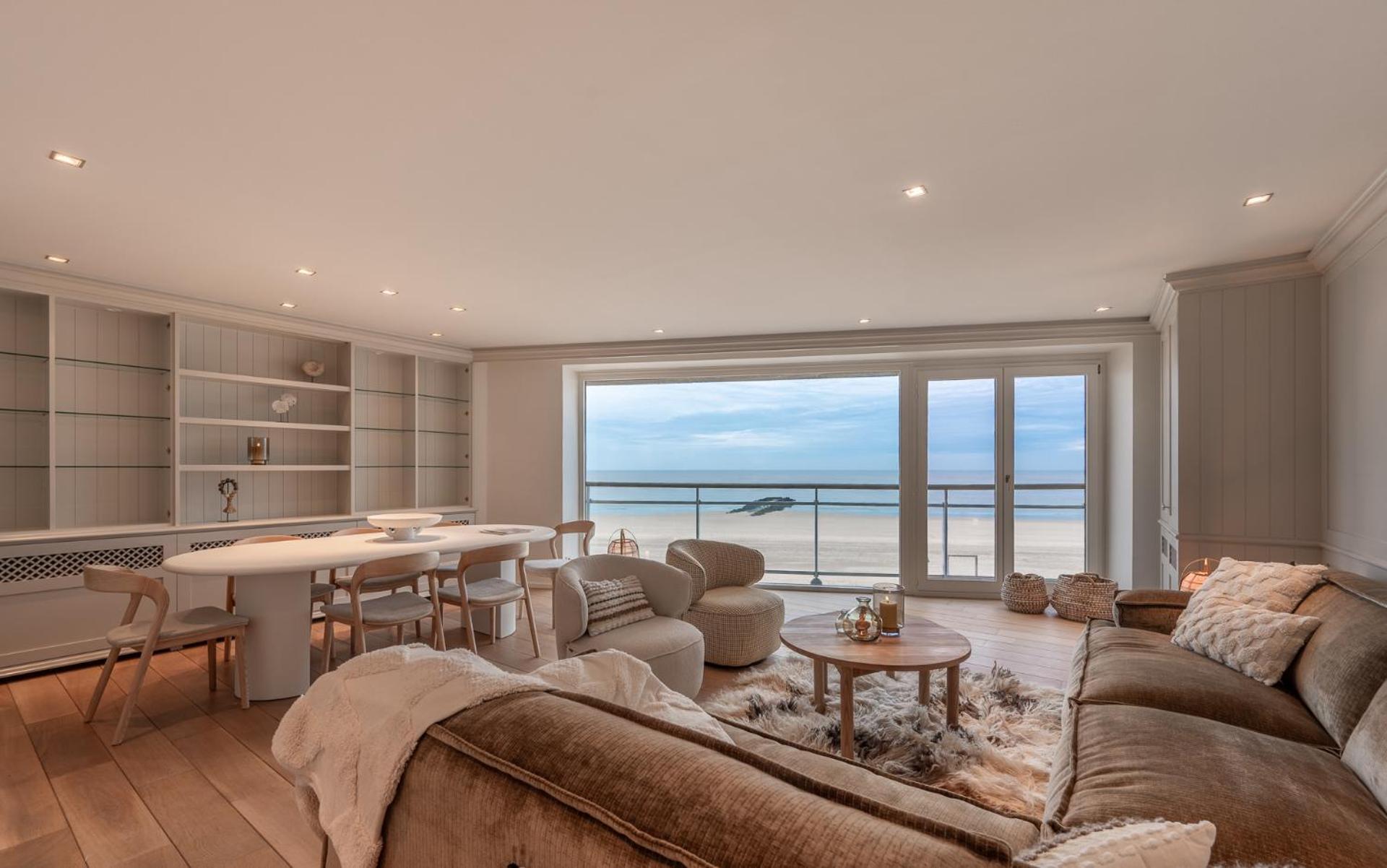 Appartementen Op De Zeedijk In Knokke Op De 3E En 4E Verdieping Van Logie Marie Exterior photo